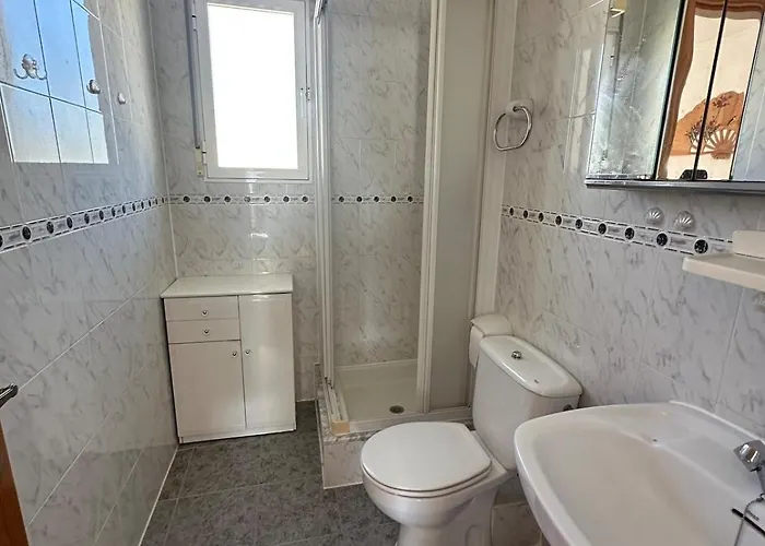 Con Piscina Privada *