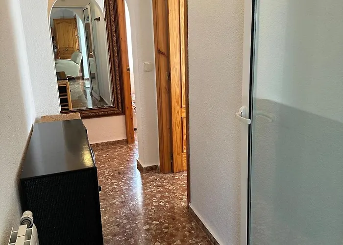 Con Piscina Privada *